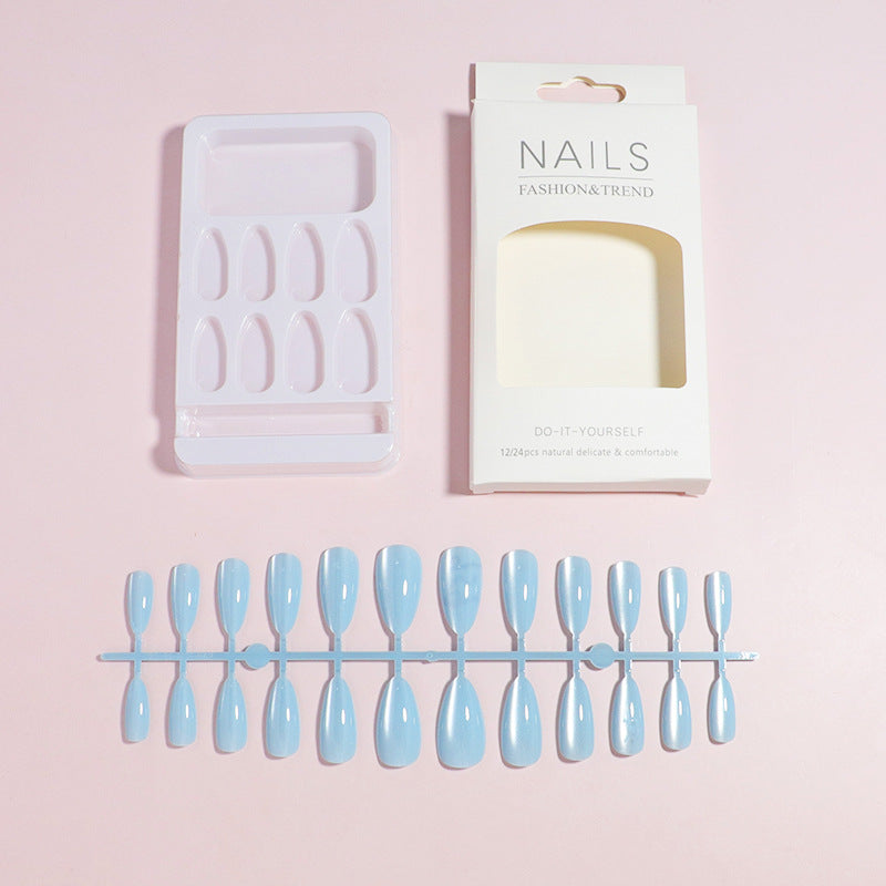 Do-It-Yourself Nail Art Kit Bowlift
