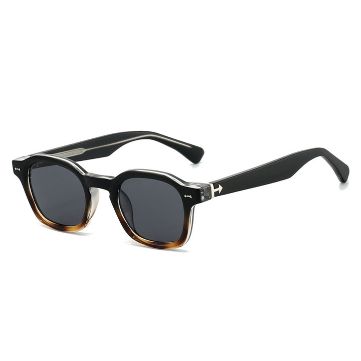 Women's fashionable sunglasses in unique, square design Bowlift