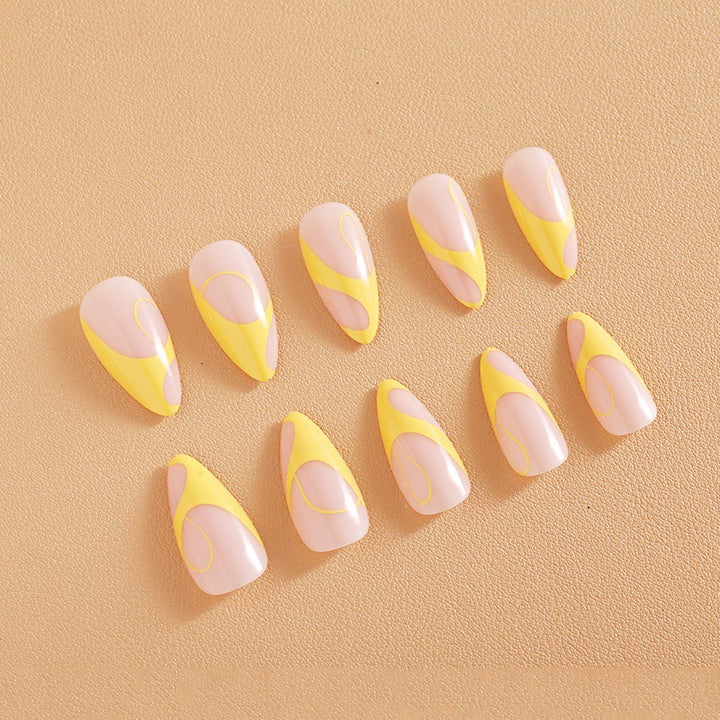 Nail set with elegant French tips Bowlift