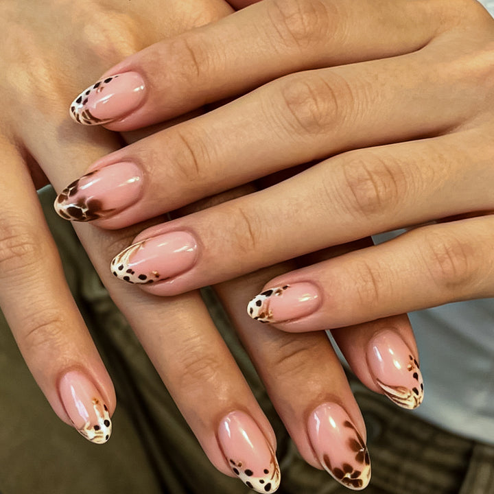 Decorative Nail Art Design Bowlift