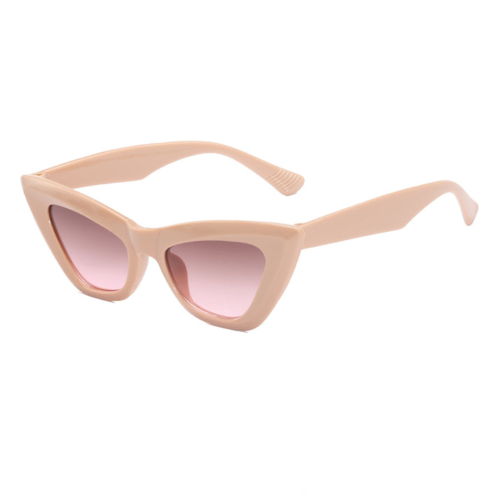 Ladies Cat-Eye Sunglasses with trendy Animal Print Bowlift