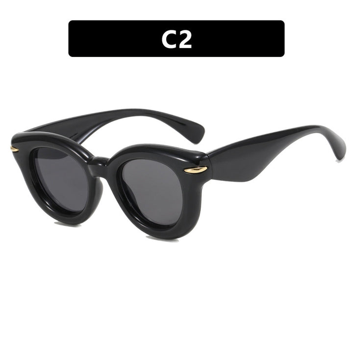 Women Cat-Eye Sunglasses with extravagant frame and protective UV protection Bowlift