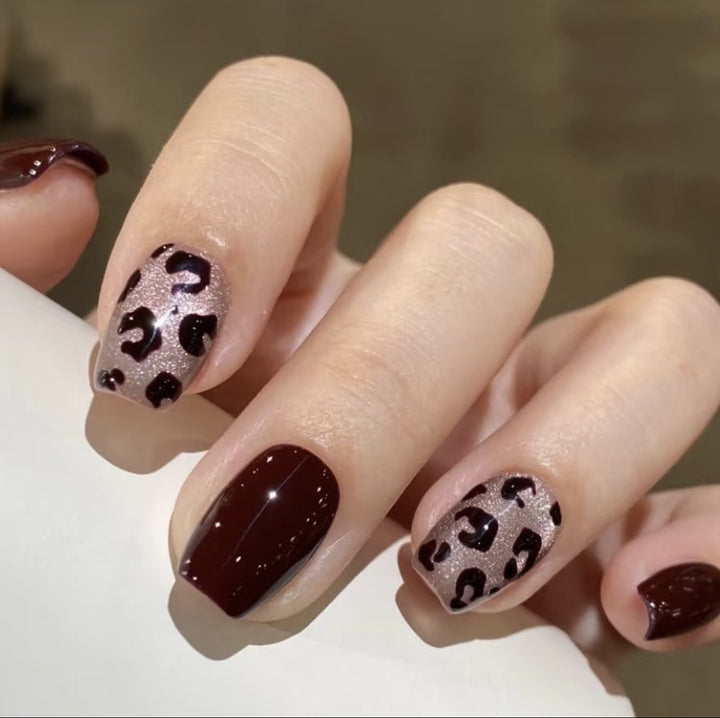 Artistic Nature-Inspired Press-On Nail Set Bowlift