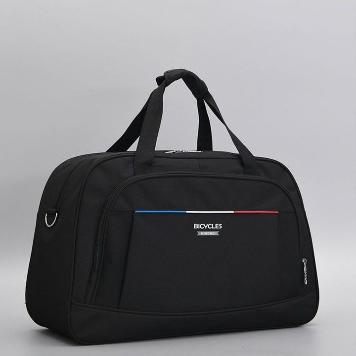 Sports Bag with Innovative Compartment Division Bowlift