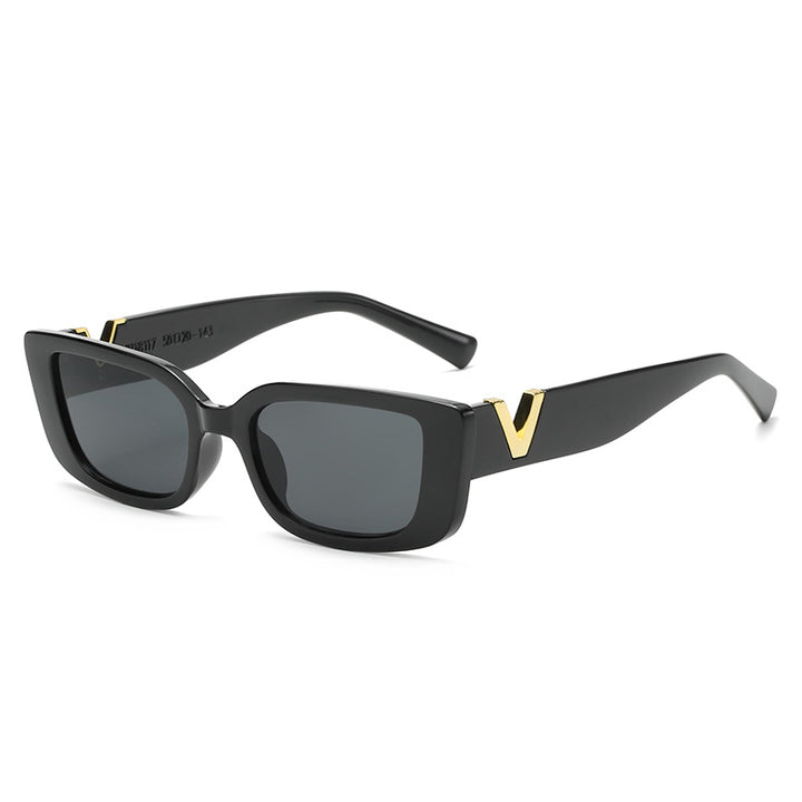 Women's fashionable sunglasses with trendy leopard print and sturdy frame Bowlift