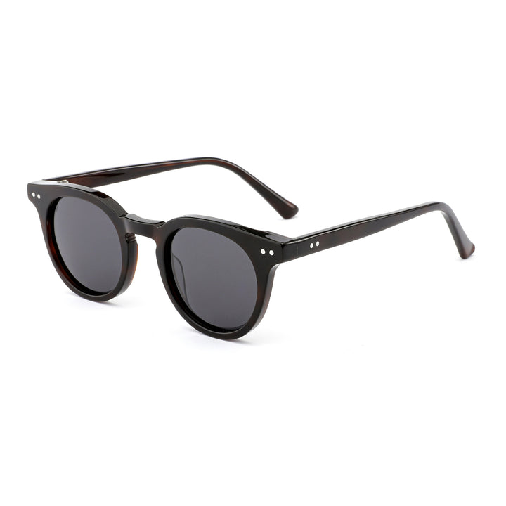 Ladies fashionable sunglasses in timeless style with sturdy frame Bowlift