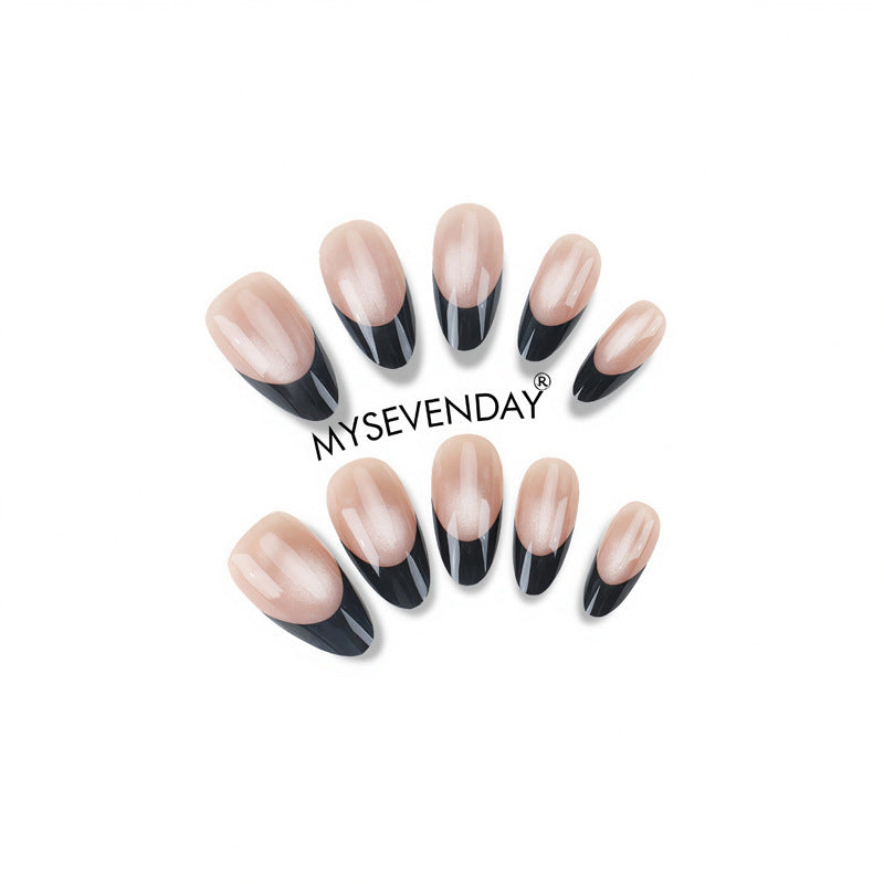 Elegant Press-On Nail Set with French Tip Design Bowlift