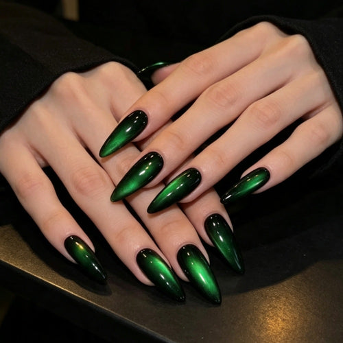 Glossy Stiletto Press-On Nails with Gradient Finish Bowlift