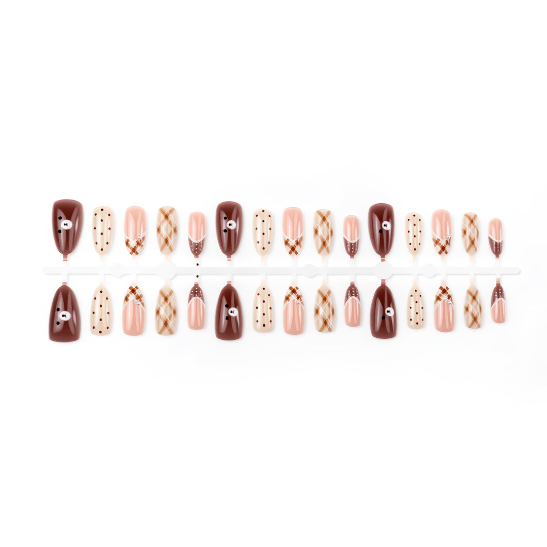 Artificial nails with designs Bowlift