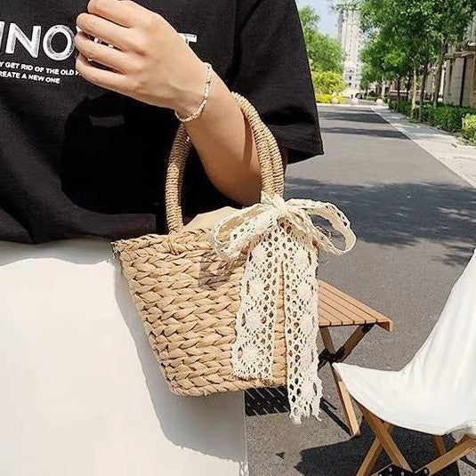 Handwoven basket bag with lace accent Bowlift