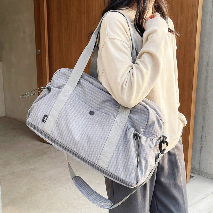 Versatile Weekender Duffel Bag Bowlift