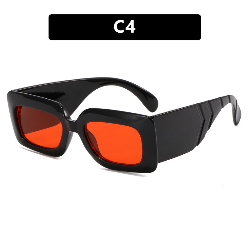 Women extravagant sunglasses with striking snake pattern Bowlift