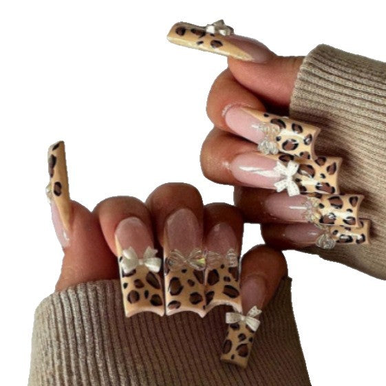 Decorative Floral Press-On Nails Bowlift 1787369057