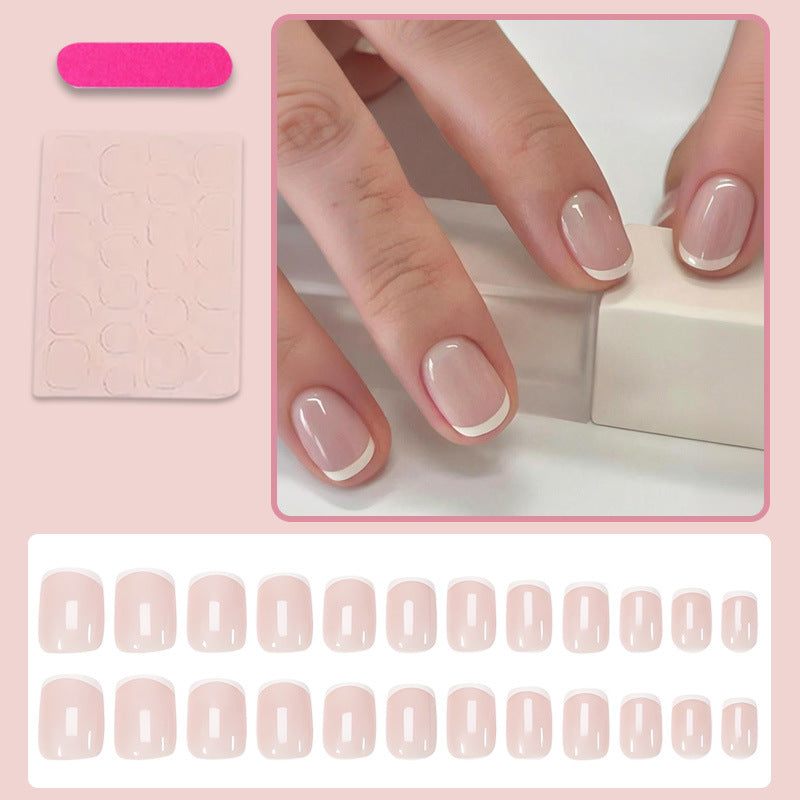 Artificial nails with elegant French tip Bowlift