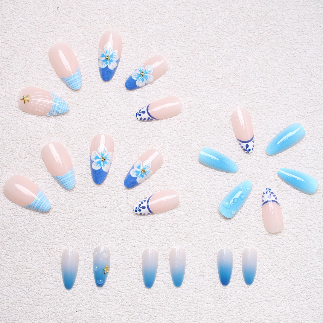 Elegant Artificial Nails with Maritime Design Bowlift