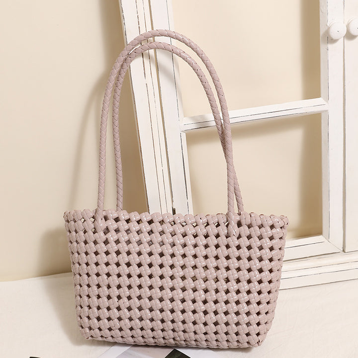 Braided Beach Bag with Practical Folding Mechanism Bowlift