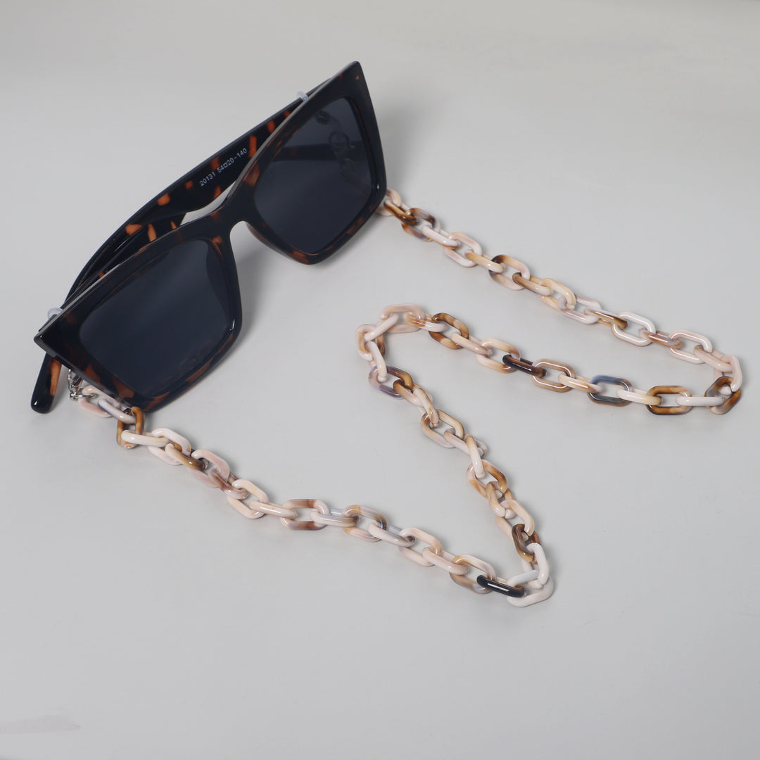 Eyewear Chain Bowlift