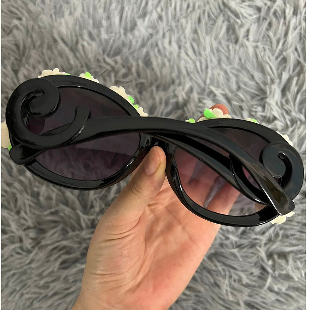 Women's sunglasses with floral accents Bowlift