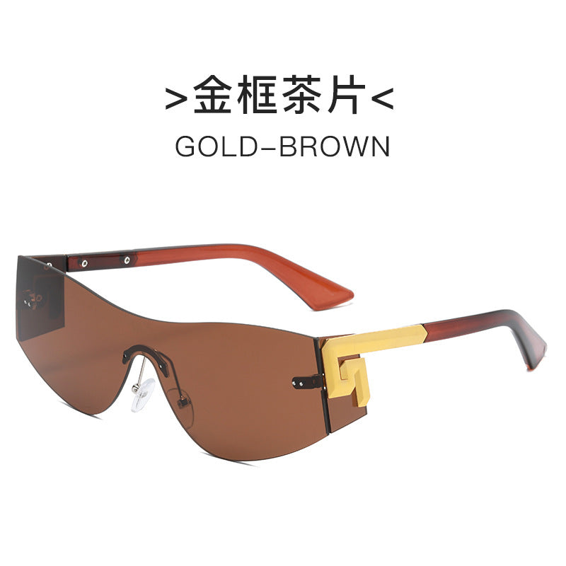 Women's futuristic oversized sunglasses with striking design Bowlift