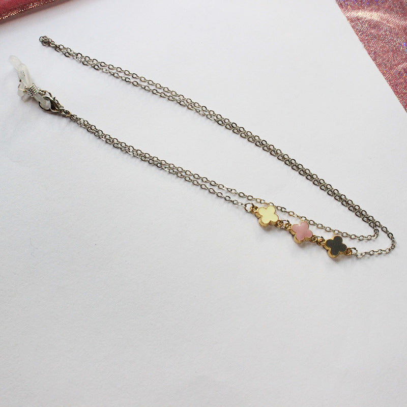 Fashionable glasses holder chain with pearl pendants Bowlift