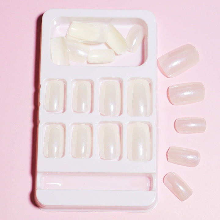 Glossy Faux Nail Set Bowlift