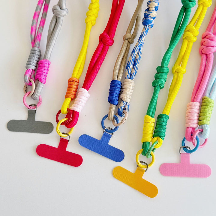 Sporty phone necklace Bowlift
