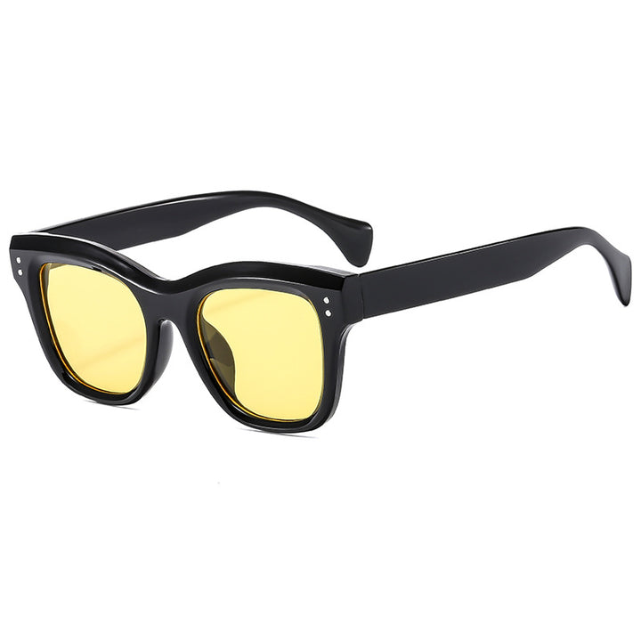 Women’s sunglasses in modern oversized style Bowlift