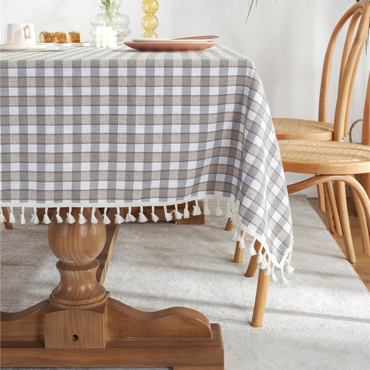 Checkered Tablecloth with Decorative Tassels