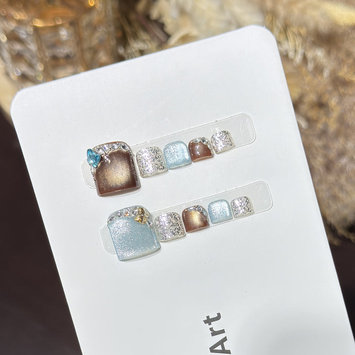 Artistic Nail Art Set with Decorative Elements Bowlift