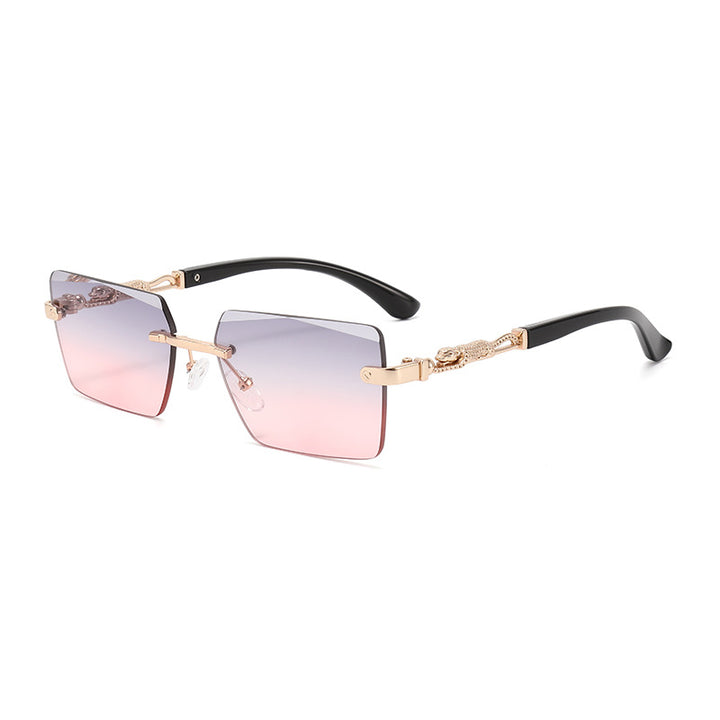 Women's fashionable sunglasses with unique accented details Bowlift
