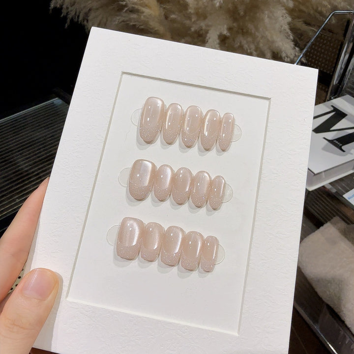 Elegant Glitter Press-On Nail Design Bowlift