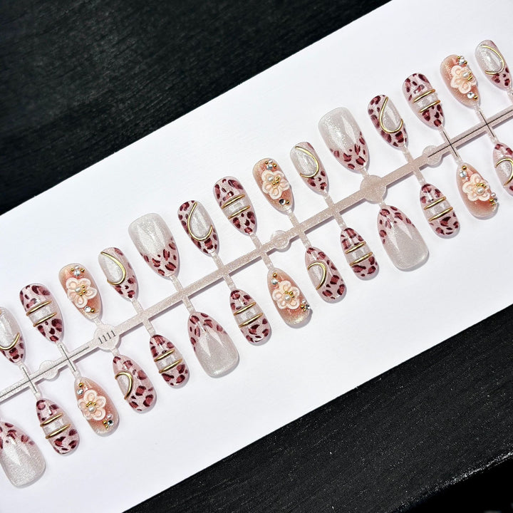 Decorative Press-On Nail Art Kit with Floral and Gem Accents