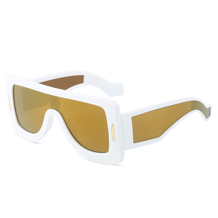 Ladies futuristic oversized sunglasses Bowlift
