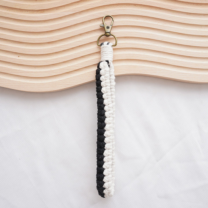 Macramé Keychain Holder Bowlift