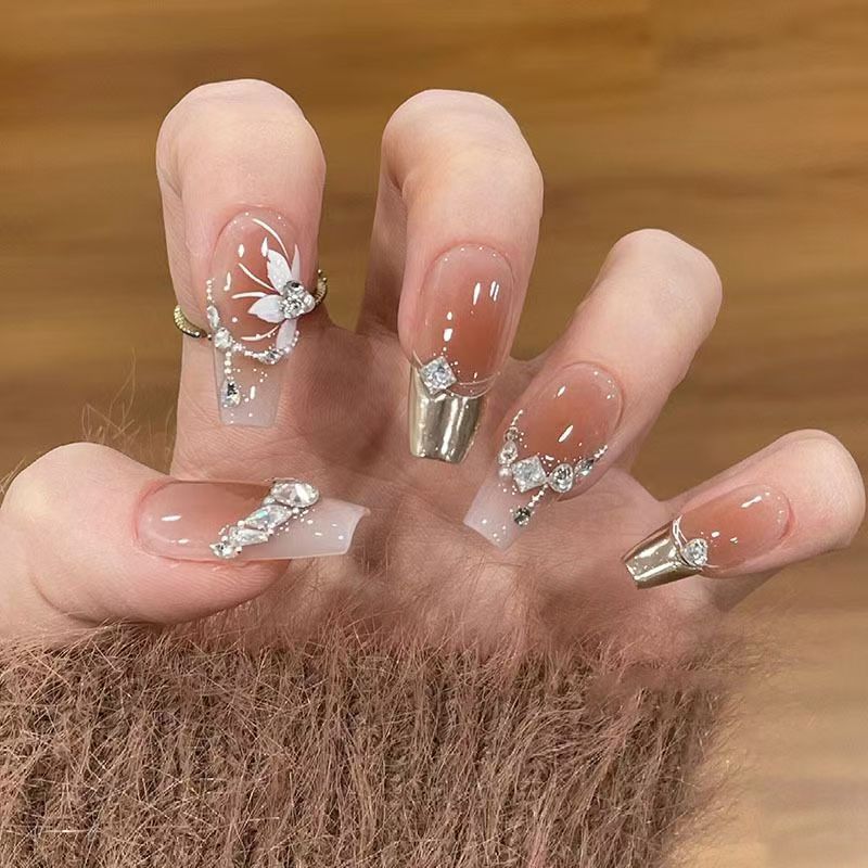 Glamorous Leopard Pattern Press-On Nail Set Bowlift