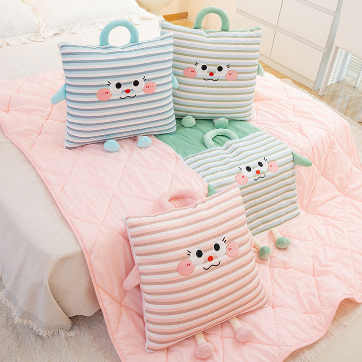 Cuddle pillow with lovable animal motif Bowlift