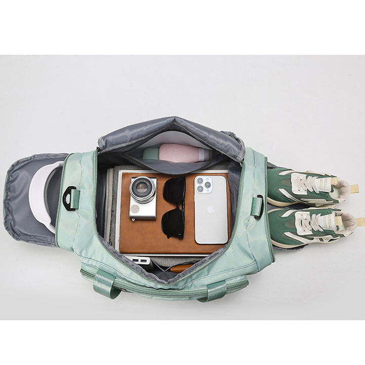 Sporty leisure bag with multiple compartments Bowlift