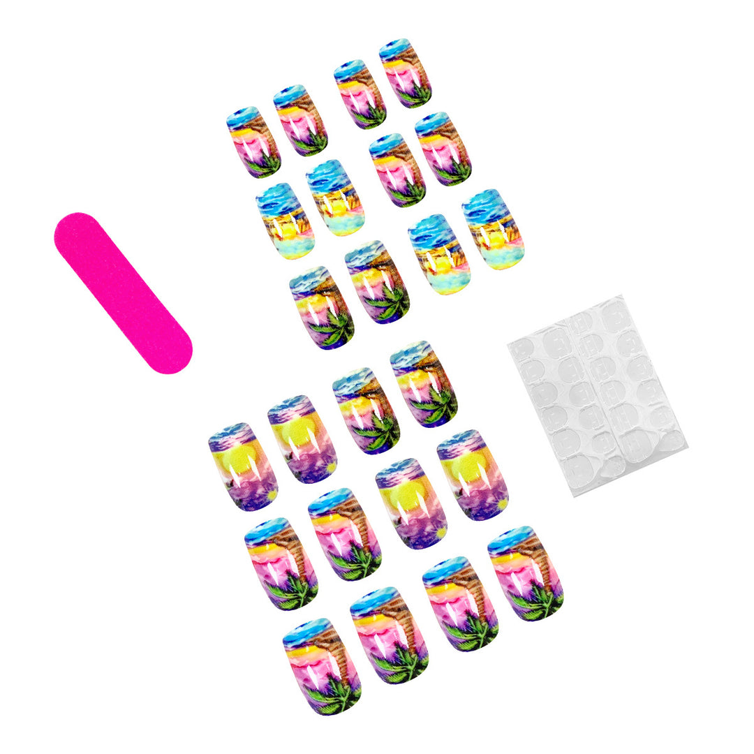 Artful nail art in tropical beach design Bowlift