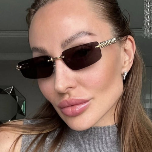 Women's square sunglasses with filigree frame and luxurious accents Bowlift