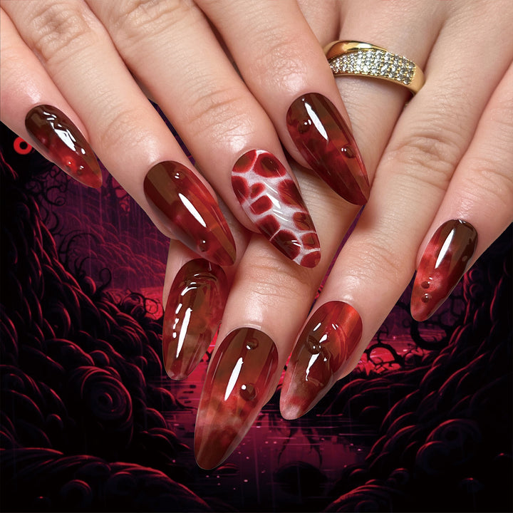 Artful stiletto nails in trendy design Bowlift