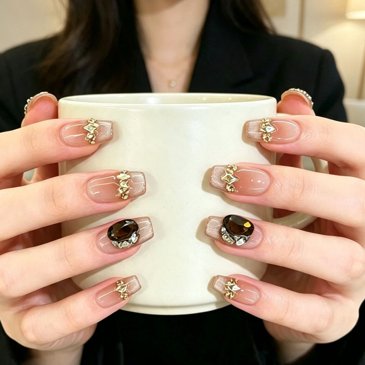 Glamorous Decorative Press-On Nails Bowlift
