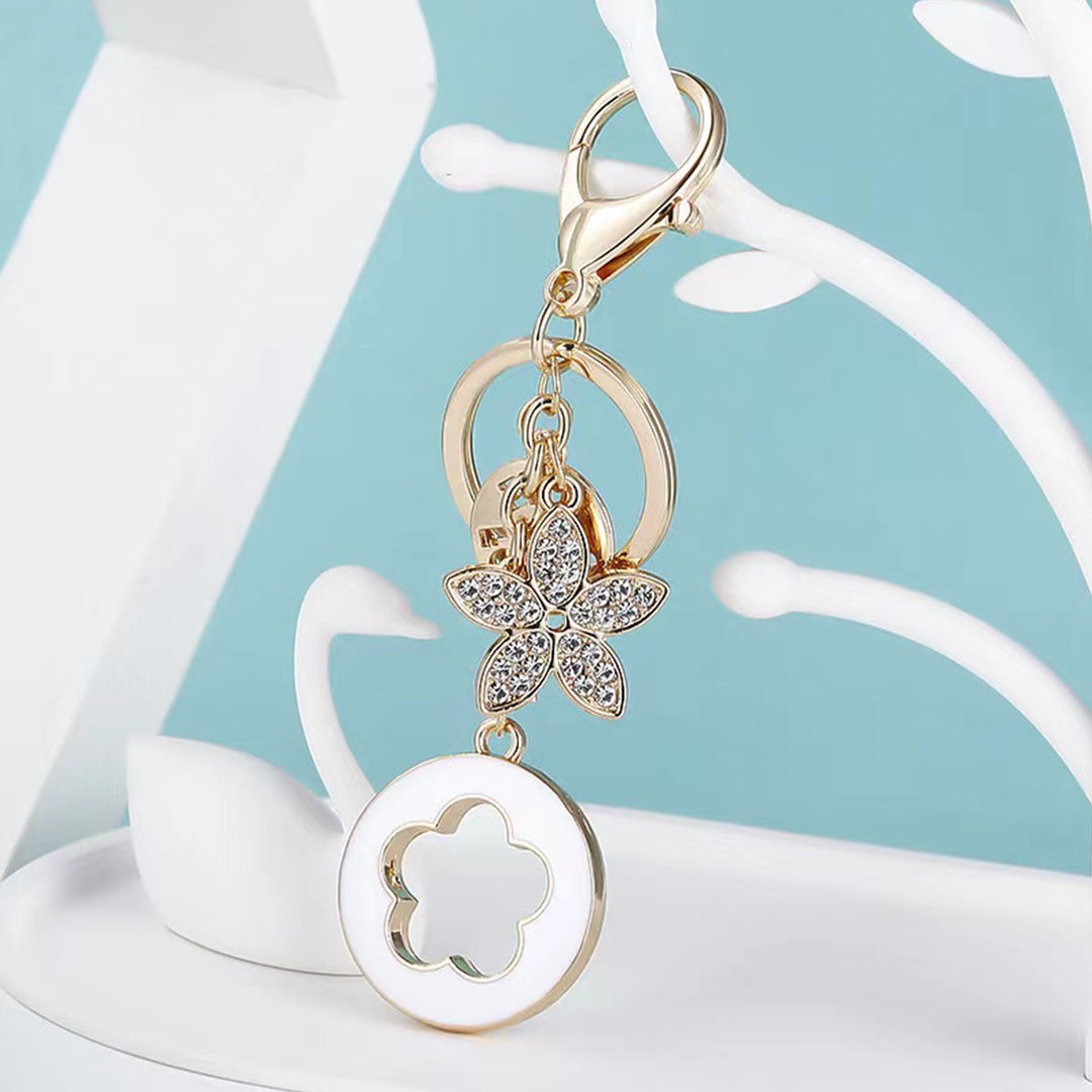 Decorative Keychain Holder Bowlift