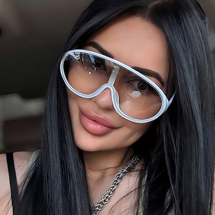 Women's futuristic sunglasses with large lenses and ergonomic frame Bowlift