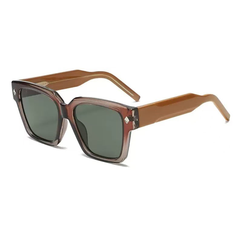 Ladies Stylish Sunglasses with Striking Square Frame Bowlift