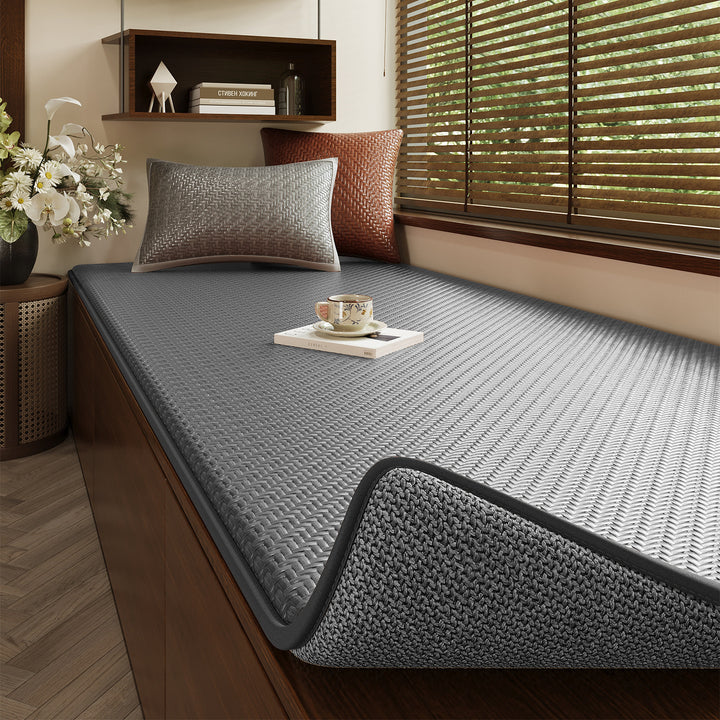Textured Bed Cover Mat Bowlift