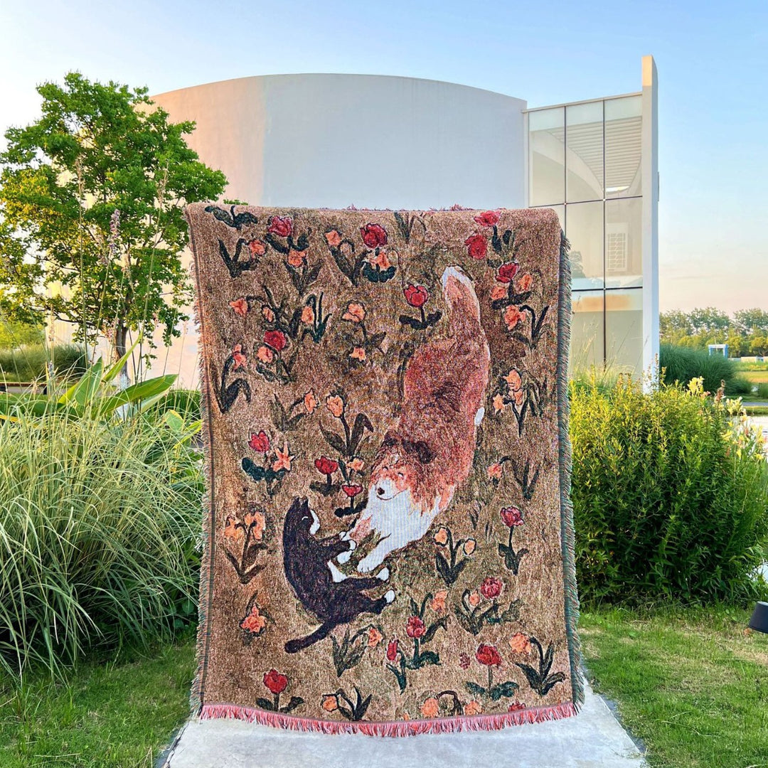 Decorative Animal-Themed Throw Blanket