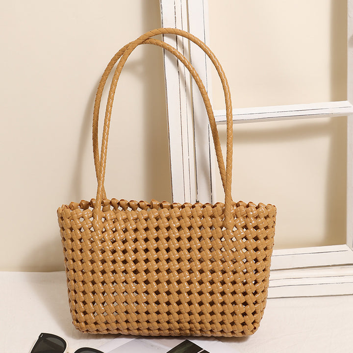 Braided Beach Bag with Practical Folding Mechanism Bowlift