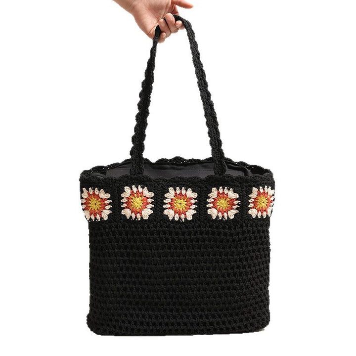 Hand-crocheted beach bag with floral accents Bowlift