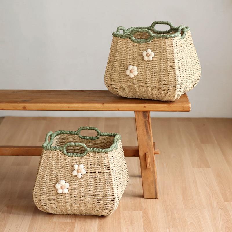 Handcrafted basket with flower appliqué Bowlift