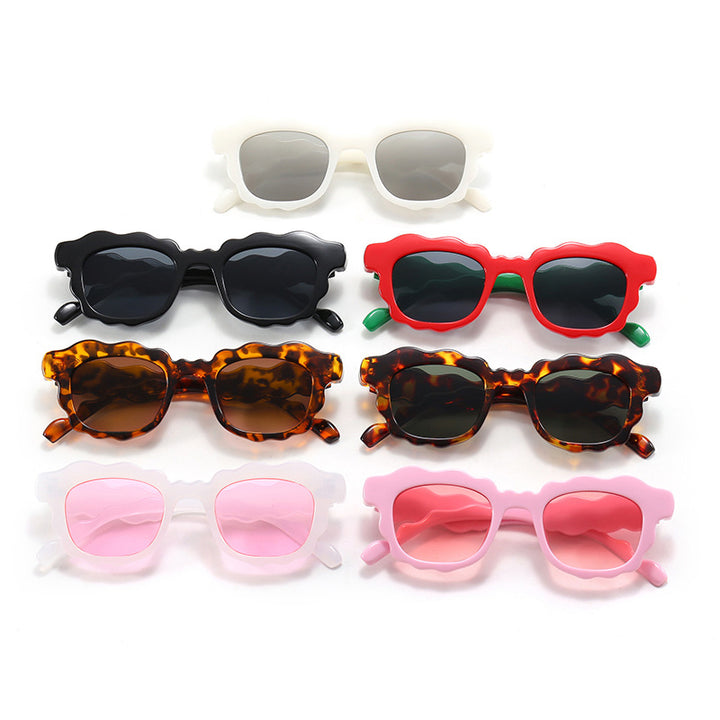 Women's Fashion Sunglasses in Trend Design Bowlift